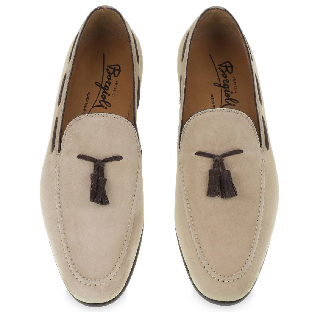 Lartigiano Del Cuoio Mocassino con nappine in pelle di camoscio beige fatto a mano da Fratelli Borgioli Vendita Calda