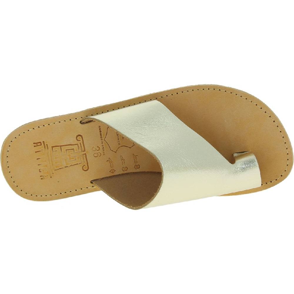 Lartigiano Del Cuoio Sandali infradito slip-on da donna fatti a mano in pelle di vitello laminata oro 2025