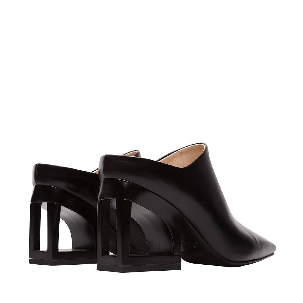 Lella Baldi Zaha Moda