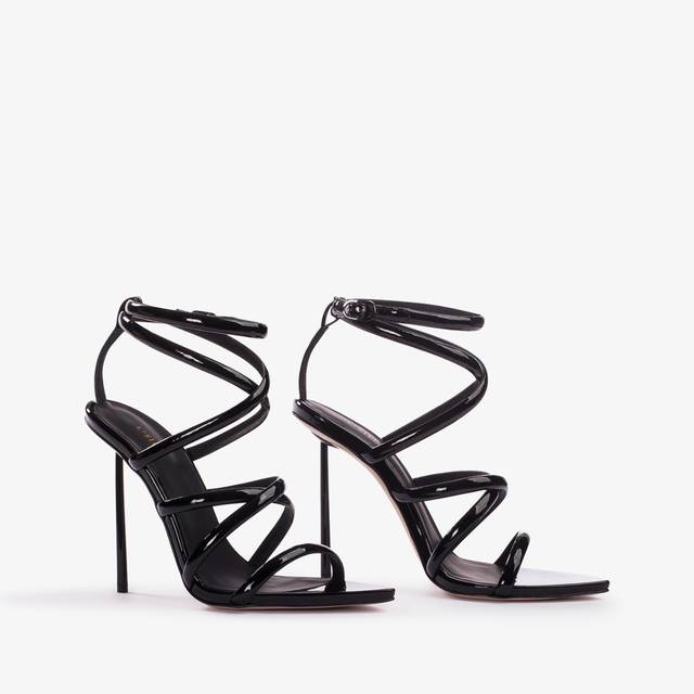 Le Silla Sandalo con fasce incrociate vernice nero Moda