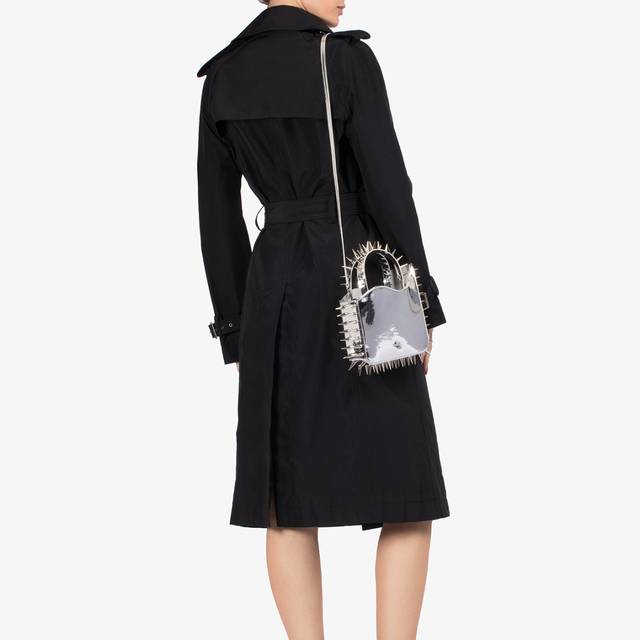 Le Silla Small bag metallizzata argento con borchie Consegna Veloce