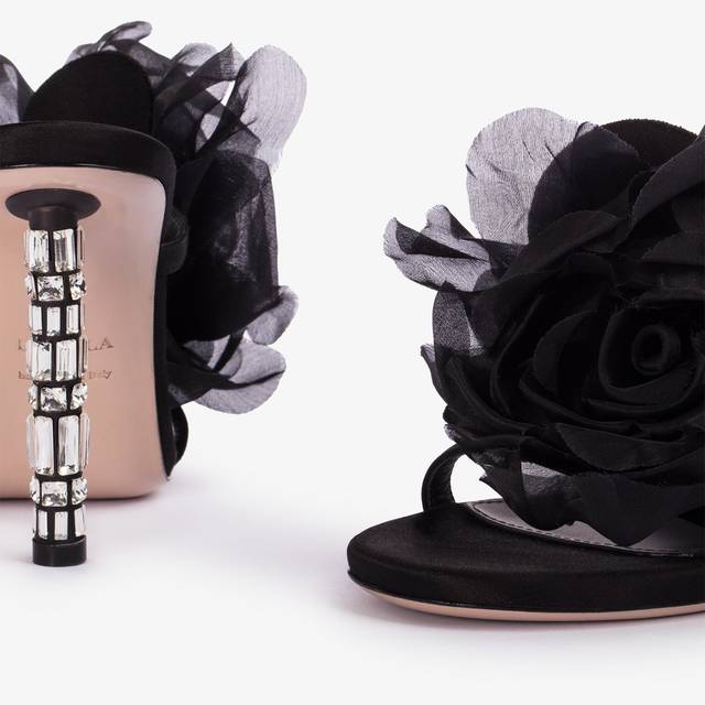 Le Silla Sandalo fiore raso nero Qualità
