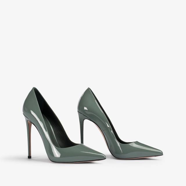 Le Silla Décolleté vernice verde polvere 2025