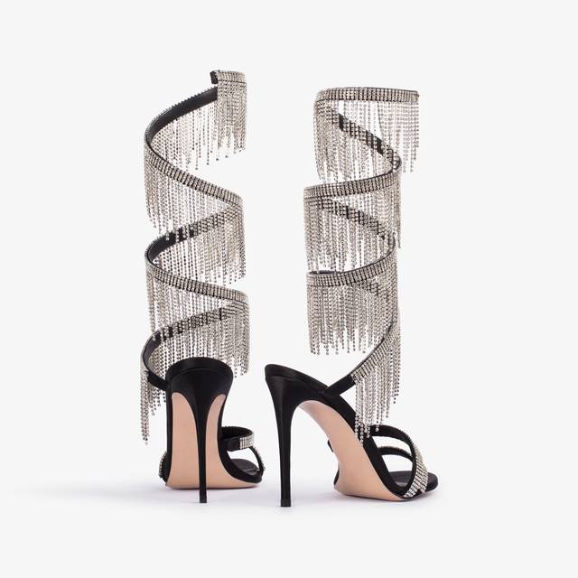 Le Silla Sandalo raso nero con frange argento Vendite Flash