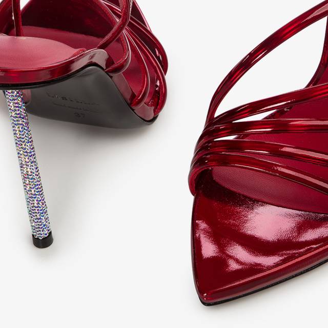 Le Silla Sandalo iridescente rosso rebel In Linea