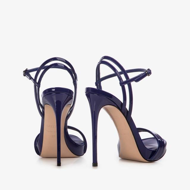Le Silla Sandalo vernice blu lazuli 50% di sconto con spedizione gratuita