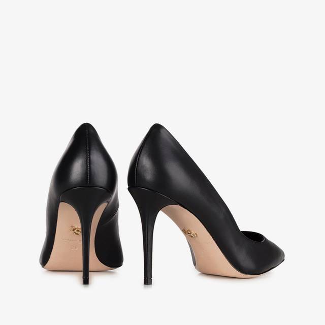 Le Silla Décolleté pelle nera In Vendita
