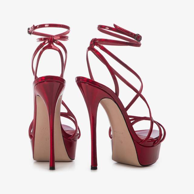 Le Silla Sandalo con plateau iridescente rosso rebel Esporta salva