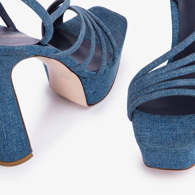 Le Silla Sandalo con plateau denim blu Nuova