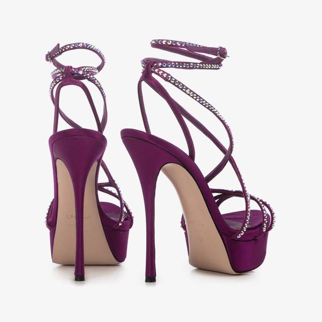 Le Silla Sandalo con plateau raso viola grape Rilascio limitato