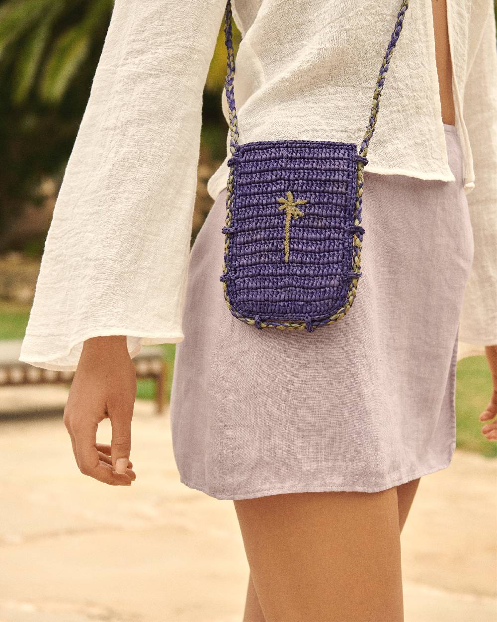 Manebí Raffia Phone Case - Summer Purple With Mineral Green Palm Acquista Ora