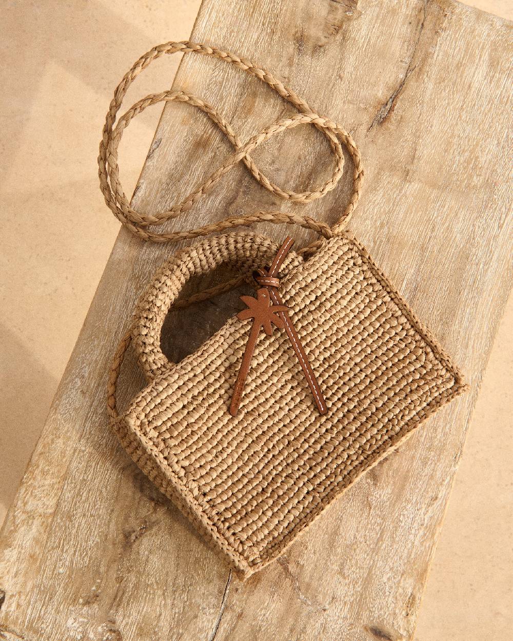 Manebí Natural Raffia Sunset Bag Mini - Palm Leather Tag - Tan I Più Venduti