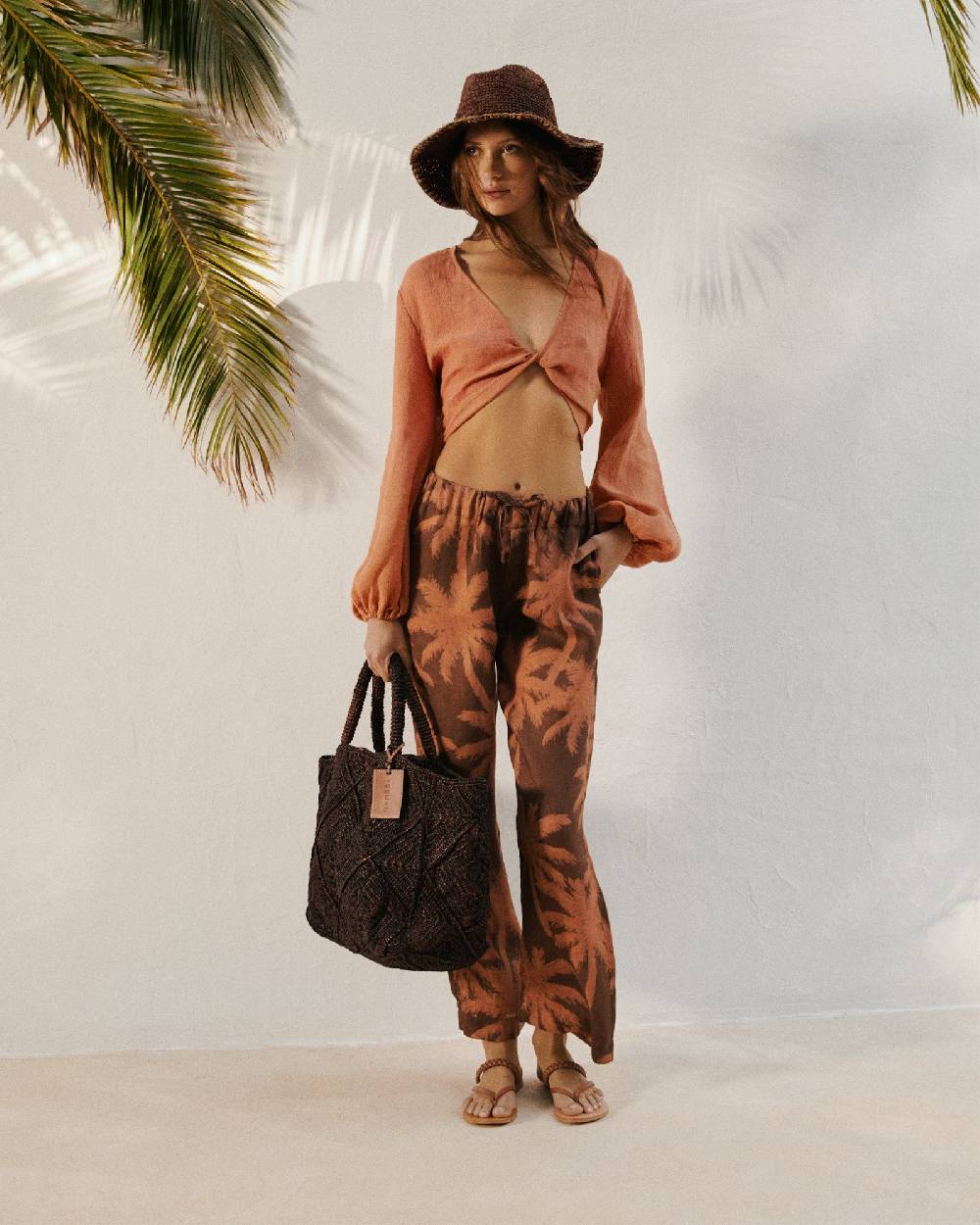 Manebí Raffia Crochet Sunset Bag Large - Chocolate Italy