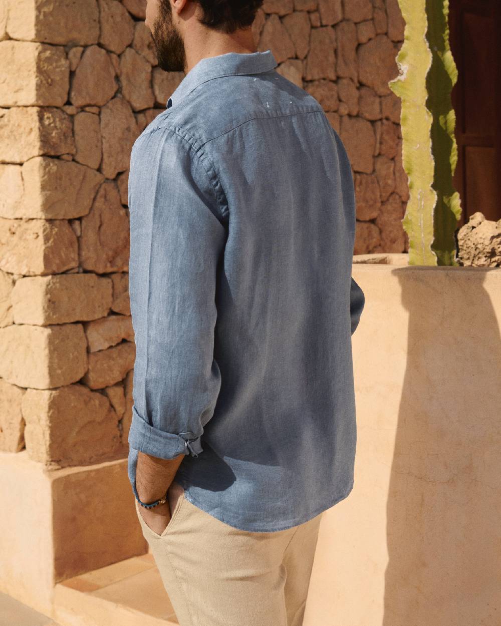 Manebí Washed Linen Panama Shirt - Embroidered Palm Navy Blue Grande vendita