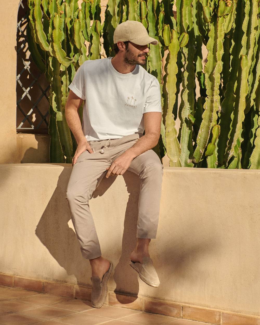 Manebí Organic Terry Cotton Lucca Cap - Embroidered Logo Sand Qualità Garantita