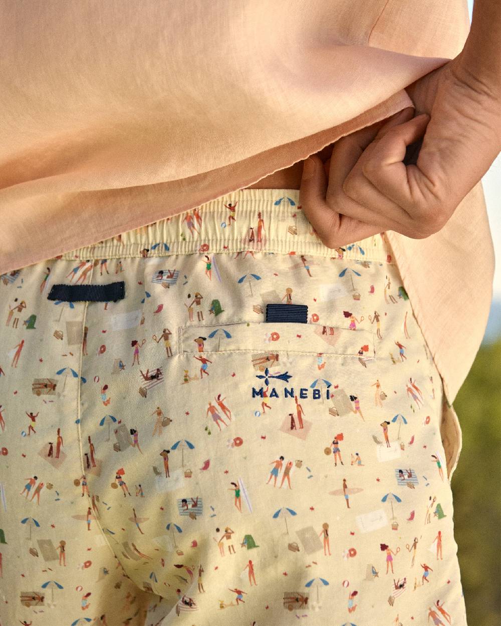 Manebí Printed Swim Shorts - Kids At The Beach Vendita Economica