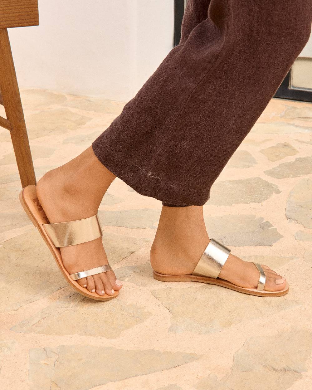 Manebí Leather Two Bands Sandals - Platinum In Saldo