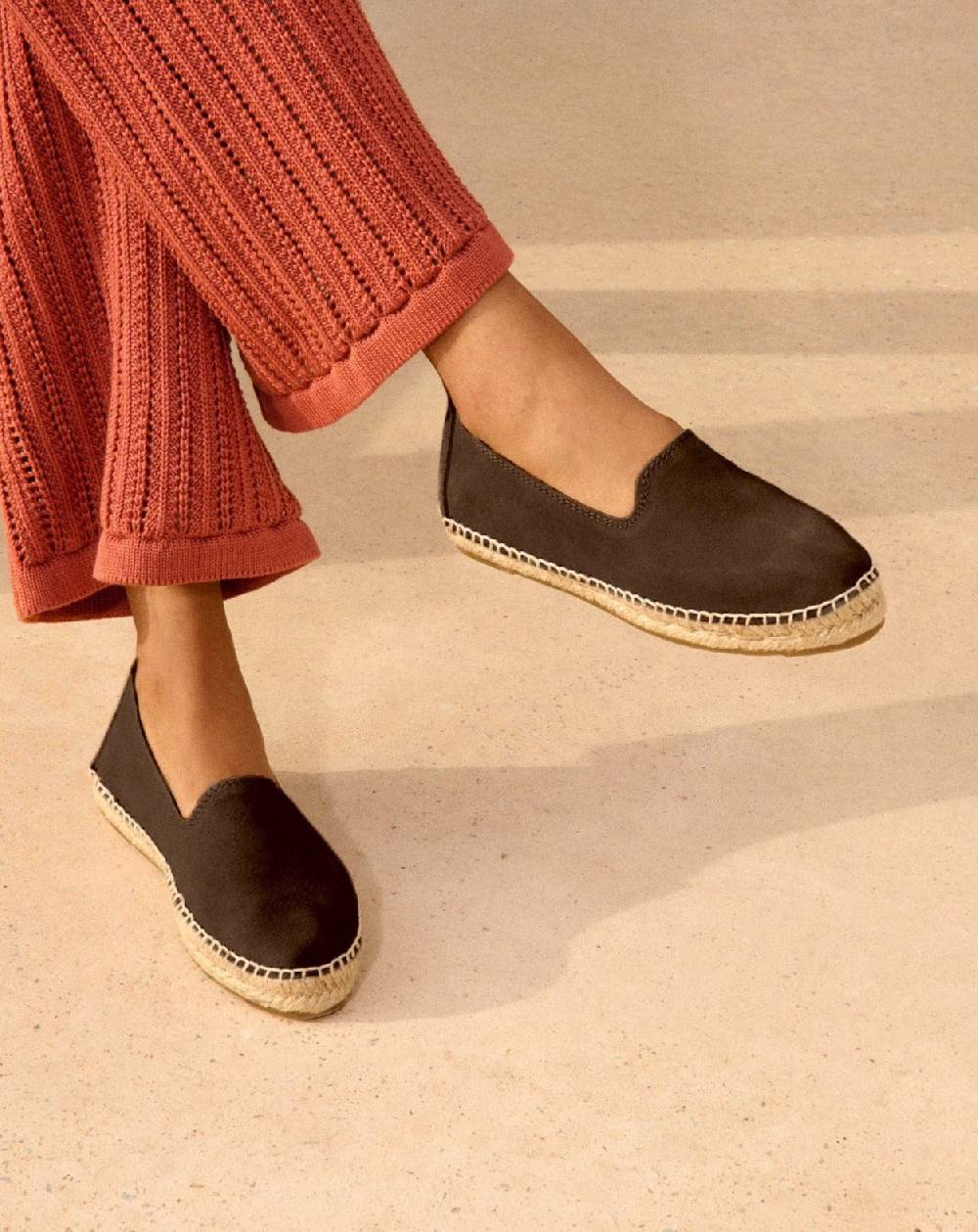 Manebí Suede Flat Espadrilles - Cocoa Offerta