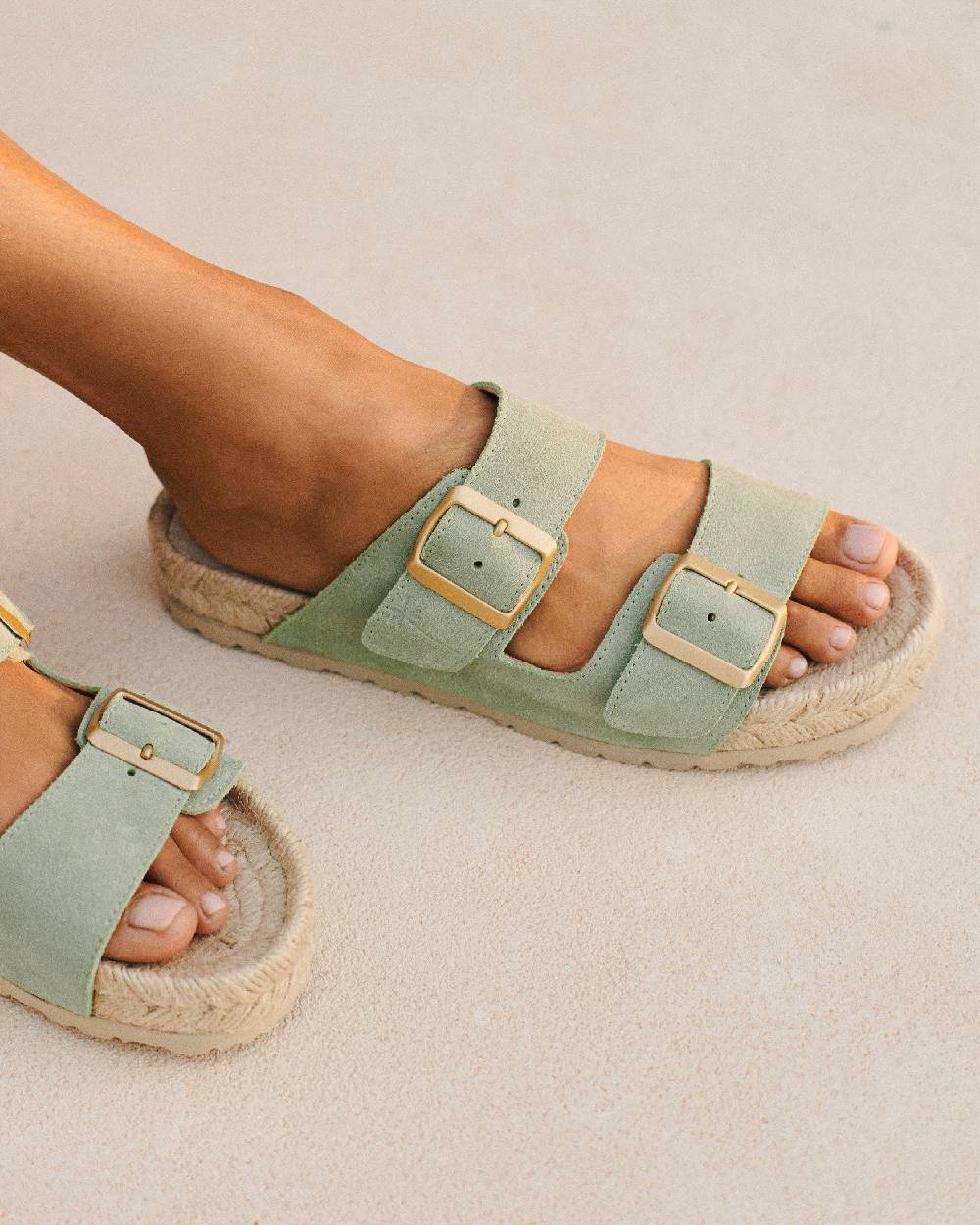 Manebí Suede Nordic Sandals - Sage In Saldo