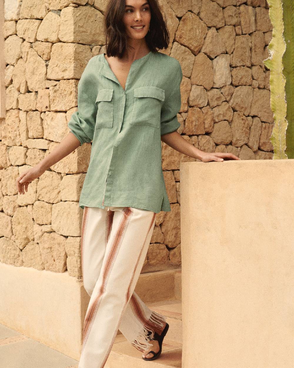 Manebí Linen Valparaiso Shirt - Mineral Green Vendita