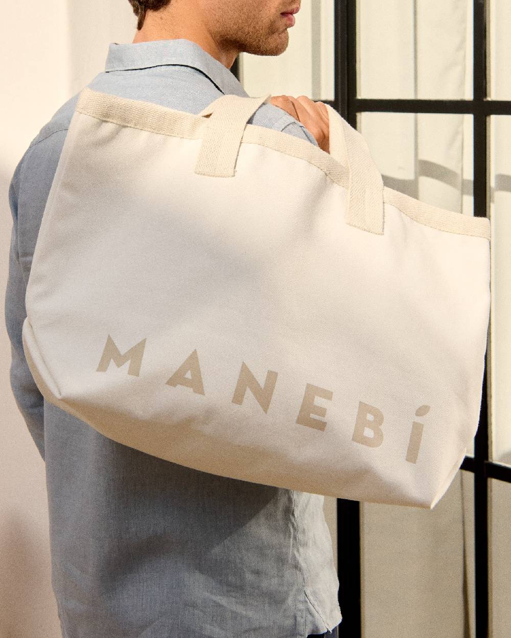Manebí Canvas California Tote Bag - White With Beige Logo Saldi Di Fabbrica