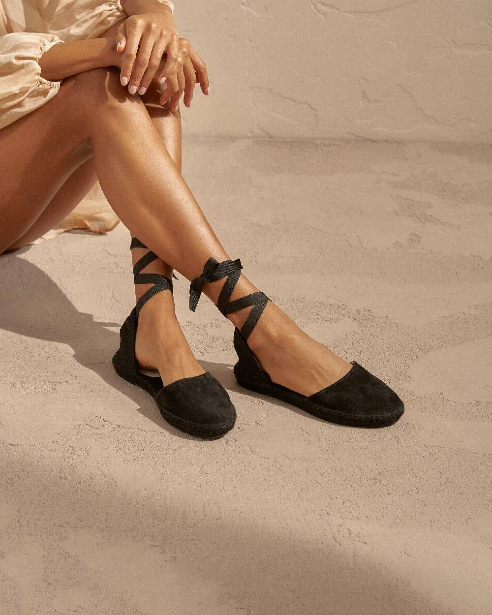 Manebí Suede Flat Valenciana Espadrilles - Hamptons Black On Tone Nuovo