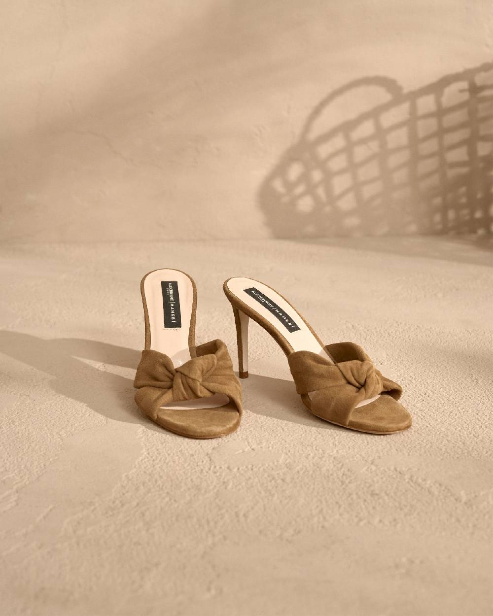 Manebí Sophie Suede Mule Heels - Knot Brown In Vendita