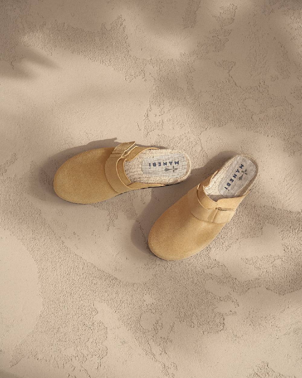Manebí Suede Clog Mules - Hamptons Inca Cream Offerte