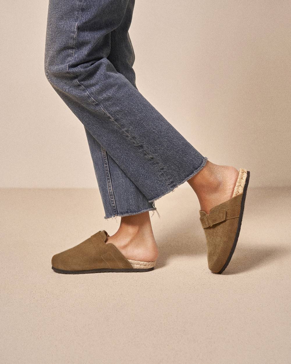 Manebí Suede Clog Mules - Hamptons Kaki Green Hotsell