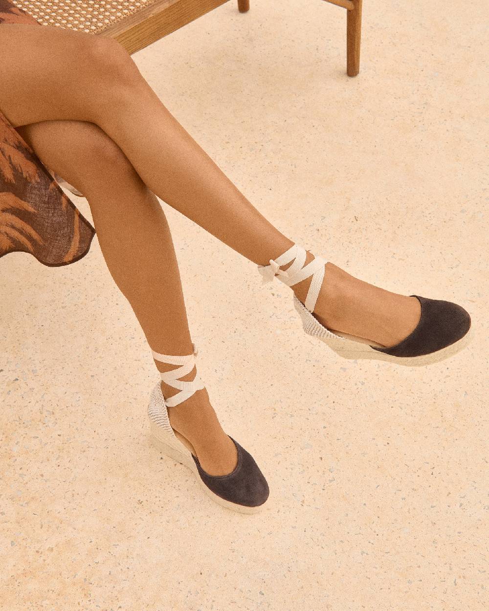 Manebí Soft Suede Wedge Espadrilles - Cocoa Nuovo