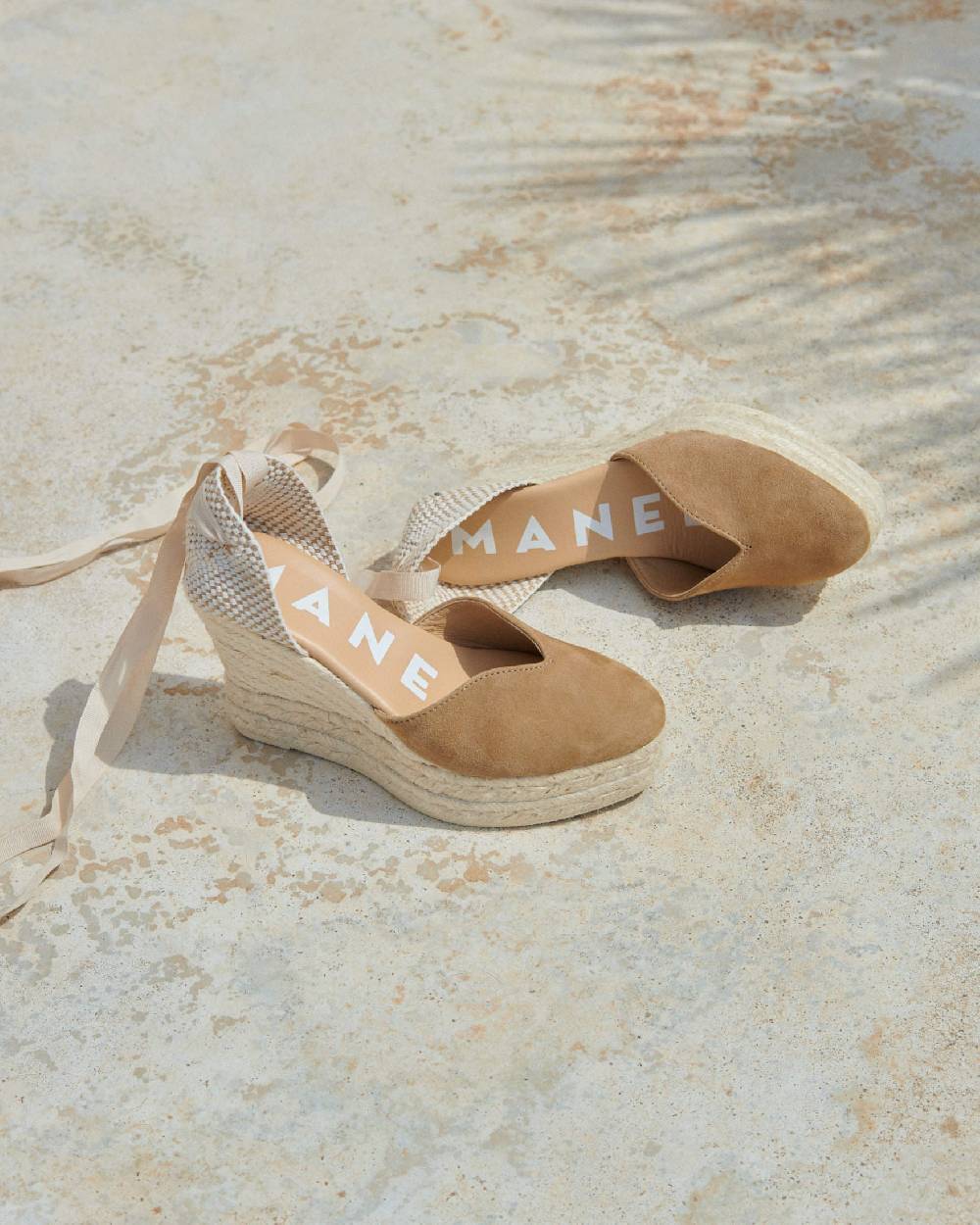 Manebí Soft Suede Heart-Shaped|Wedge Espadrilles - Hamptons Vintage Taupe Spedizione Gratuita
