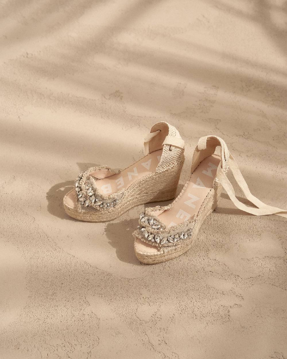 Manebí Organic Hemp with Crystals|Crossed Wedges Valenciana - Capri Natural With Gems Acquista Ora