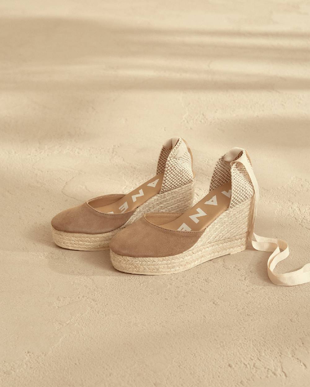 Manebí Soft Suede Wedge Espadrilles - Hamptons Vintage Taupe Fino Al -60%