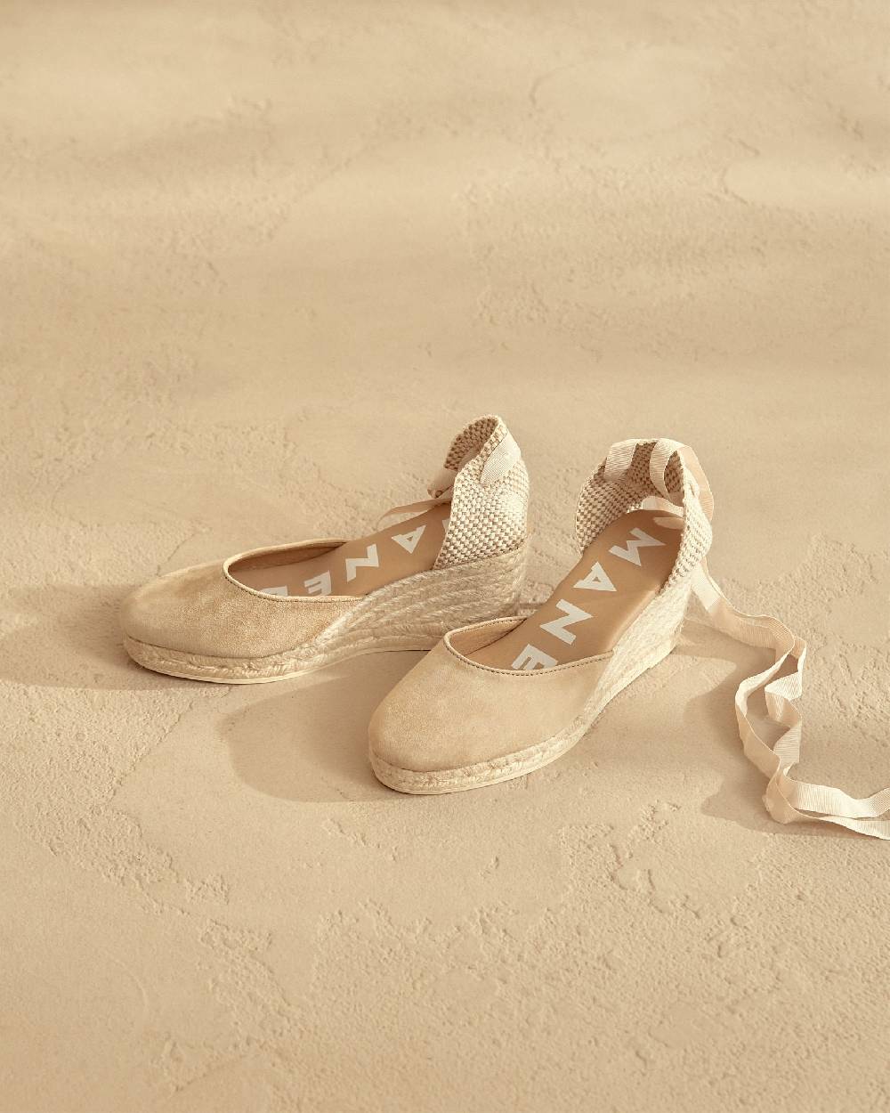 Manebí Soft Suede Low Wedge Espadrilles - Hamptons Champagne Beige Sottocosto