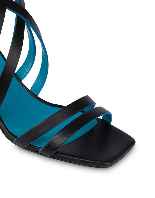 Pollini Sandali In Vitello E Nappa Laminata Incontri Nero/argento Vendita Economica