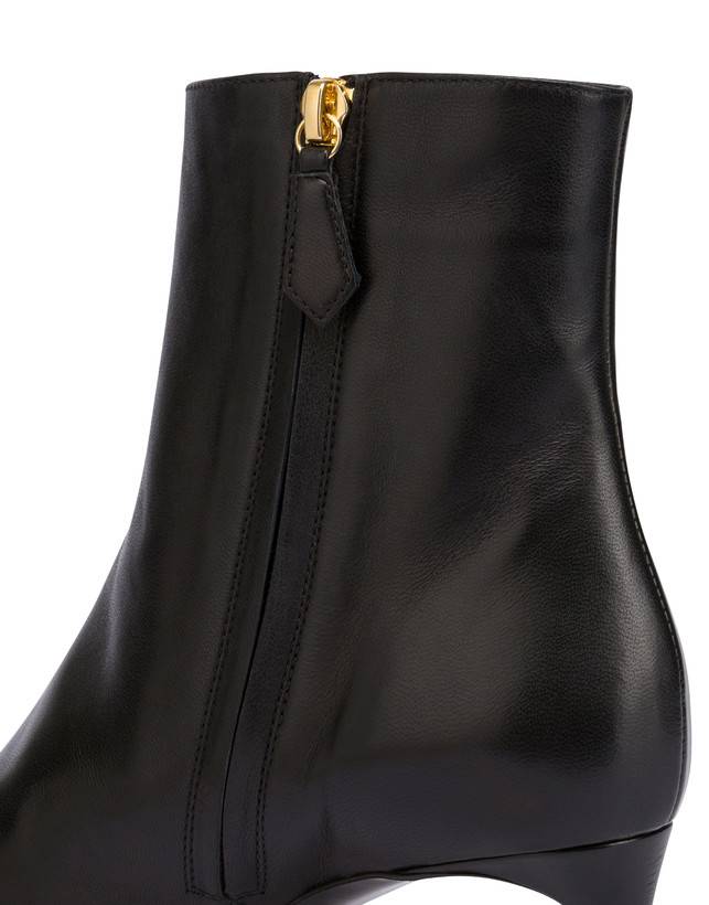 Pollini Stivaletti In Nappa Attitude Nero In Vendita
