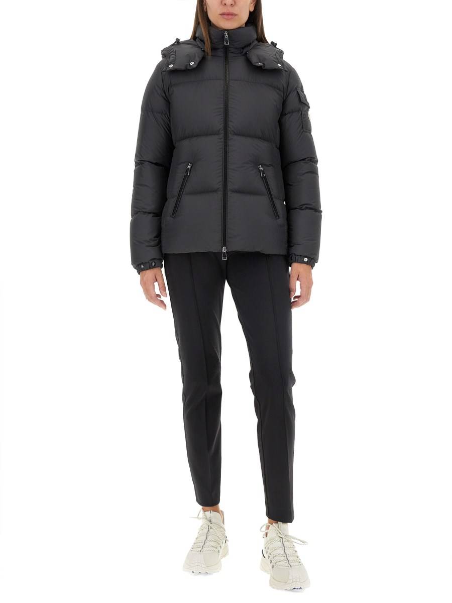 MONCLER GIACCA CORTA FOURMINES IN NYLON RICICLATO Vendita Economica