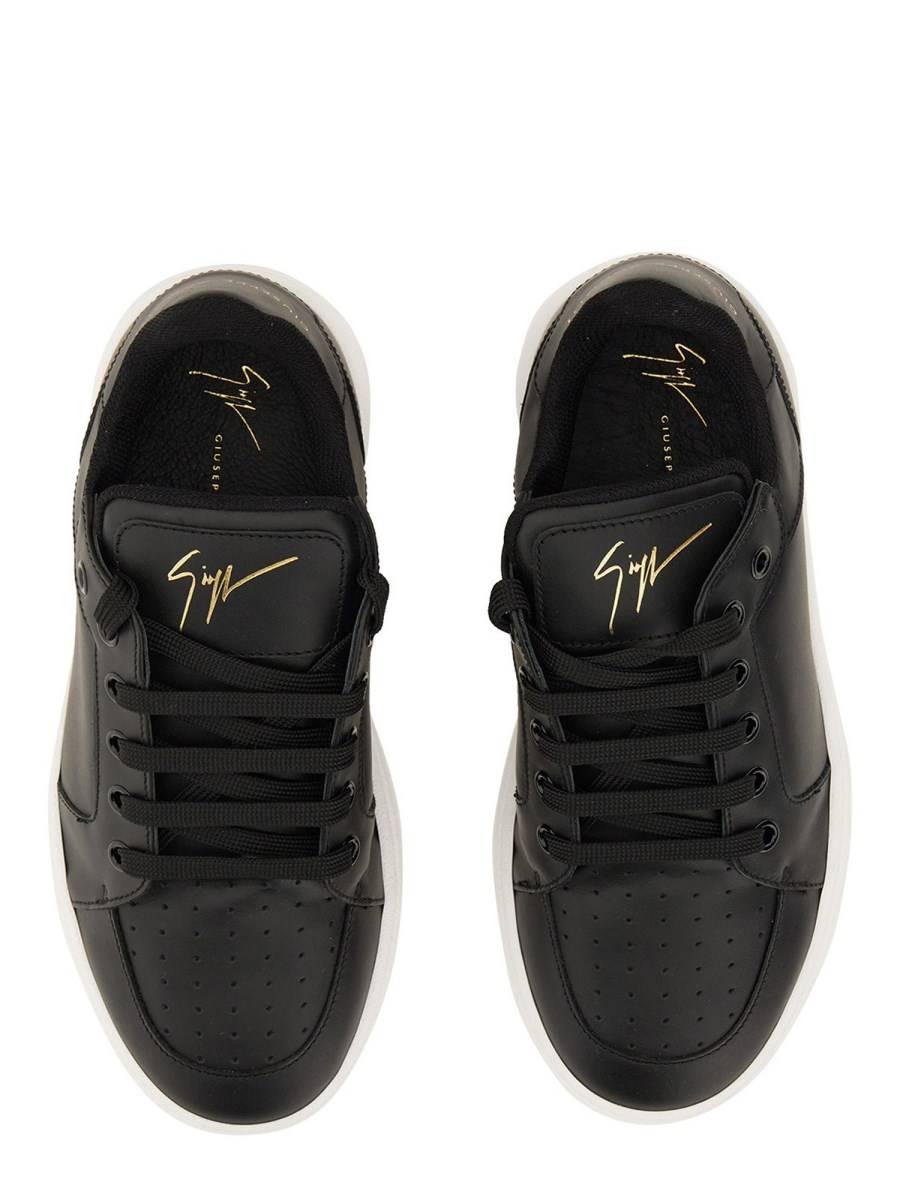 GIUSEPPE ZANOTTI SNEAKER IN PELLE CON LOGO Liquidazione