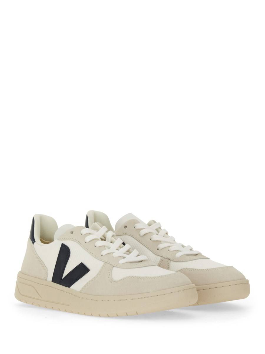VEJA SNEAKER V-10 IN MESH Enormi sconti