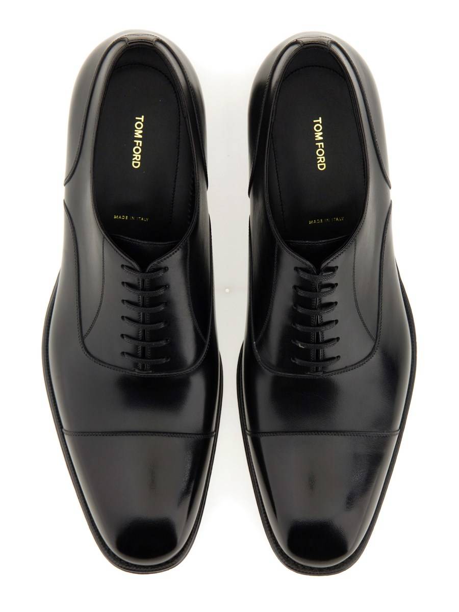TOM FORD STRINGATA DERBY CLAYDON IN PELLE Negozio