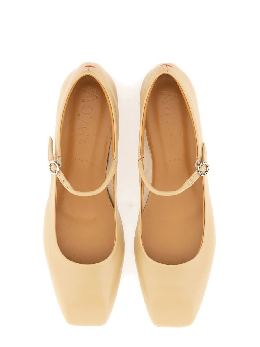 AEYDE BALLERINA UMA IN NAPPA 2025