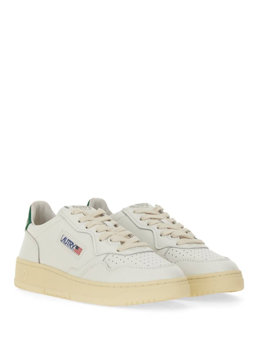 AUTRY SNEAKERS MEDALIST LOW IN PELLE Negozio