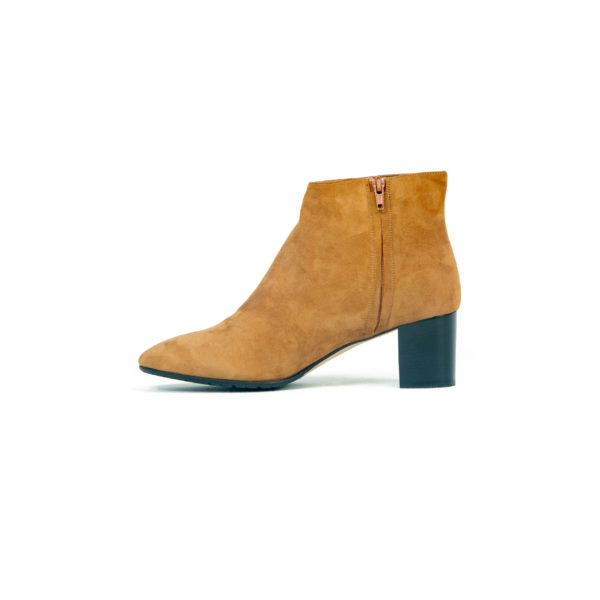 Prosperine Stivale da Donna in Camoscio Fino Al -60%