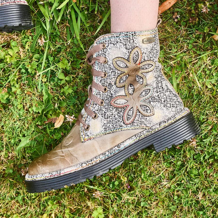 Scarpe Vita Bottines - INCASO 04C Solo un giorno rimasto