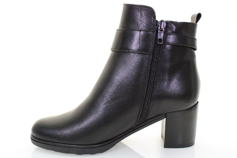 Soffice Sogno STIVALETTO IN PELLE CON ORNAMENTO In Saldo