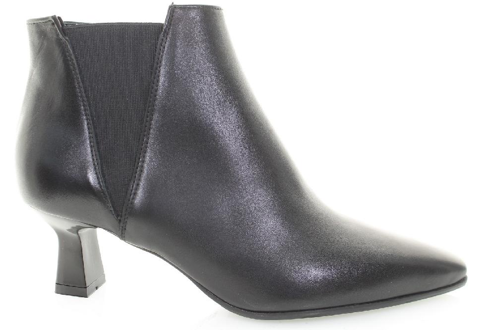 Soffice Sogno Stivaletto in pelle con elastico Acquista Ora