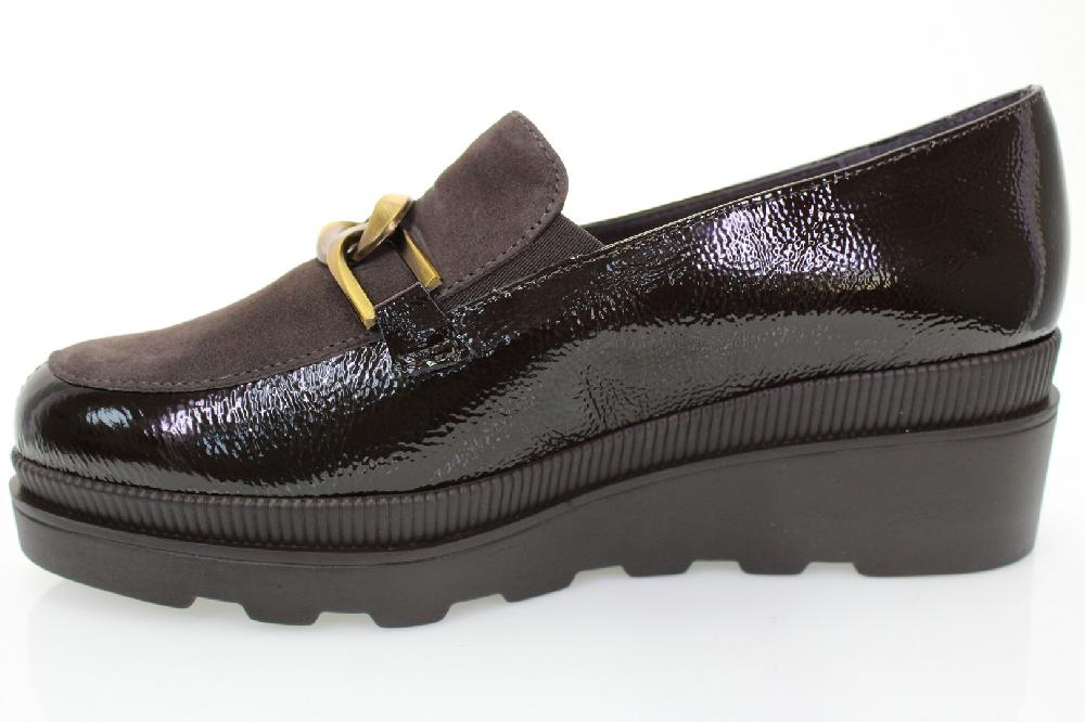 Soffice Sogno Slip on in pelle effetto vernice Consegna Veloce