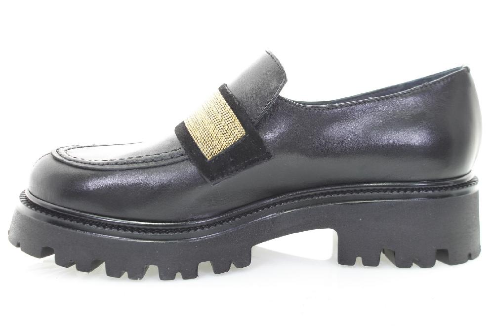 Soffice Sogno Mocassino in pelle con ornamento Moda