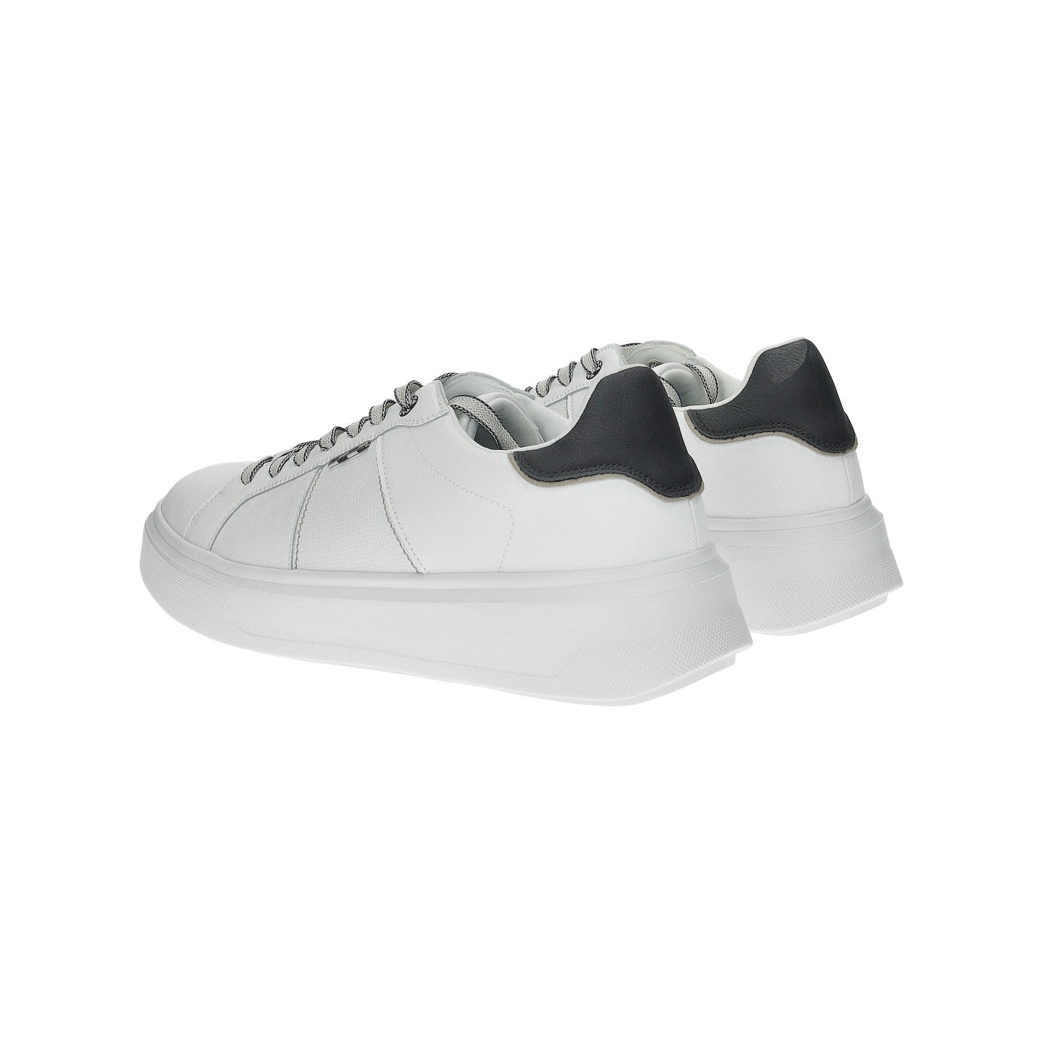 Tata Italia Sneakers in ecopelle Pezzi Unici