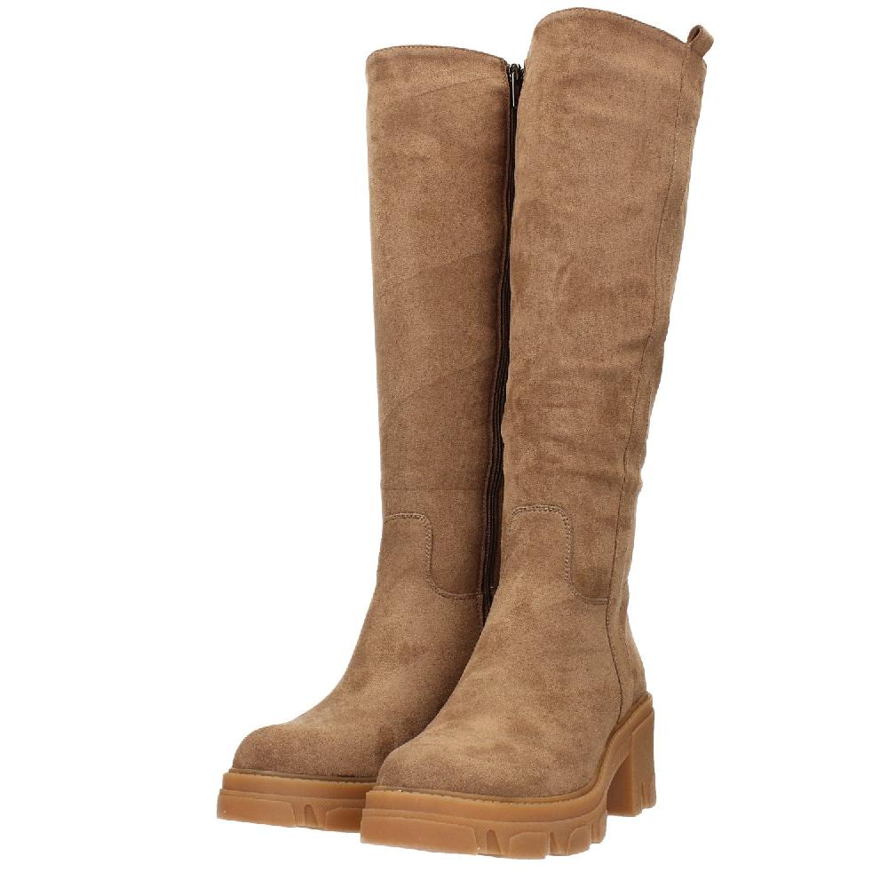 Tata Italia Stivali scamosciati con suola chunky. Tacco alto 6cm Moda